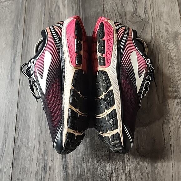 Brooks Womens Ghost 10 Black Pink Running Shoes Sneakers Size 7B - Picture 6 of 9